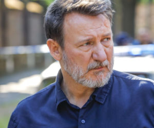 Robert Więckiewicz zaczynał w technikum budowlanym. Tak wyglądała jego niezwykła metamorfoza