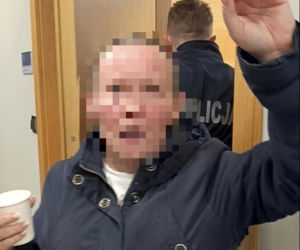 Spaliła kwasem ucho Julii. Rodzina broni wyrodnej matki, która latami torturowała 10-latkę