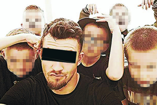 Tańczył i gwałcił