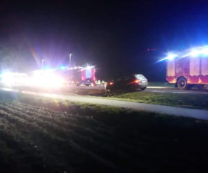 Lipiny. Makabryczny wypadek audi! Pasażerka nie żyje, kierowca - ciężko ranny [ZDJĘCIA]