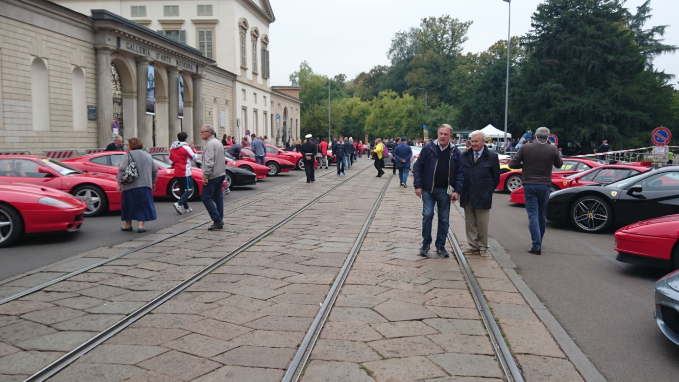 Zlot miłośników Ferrari w Mediolanie - Raduno Internazionale Ferrari 2017