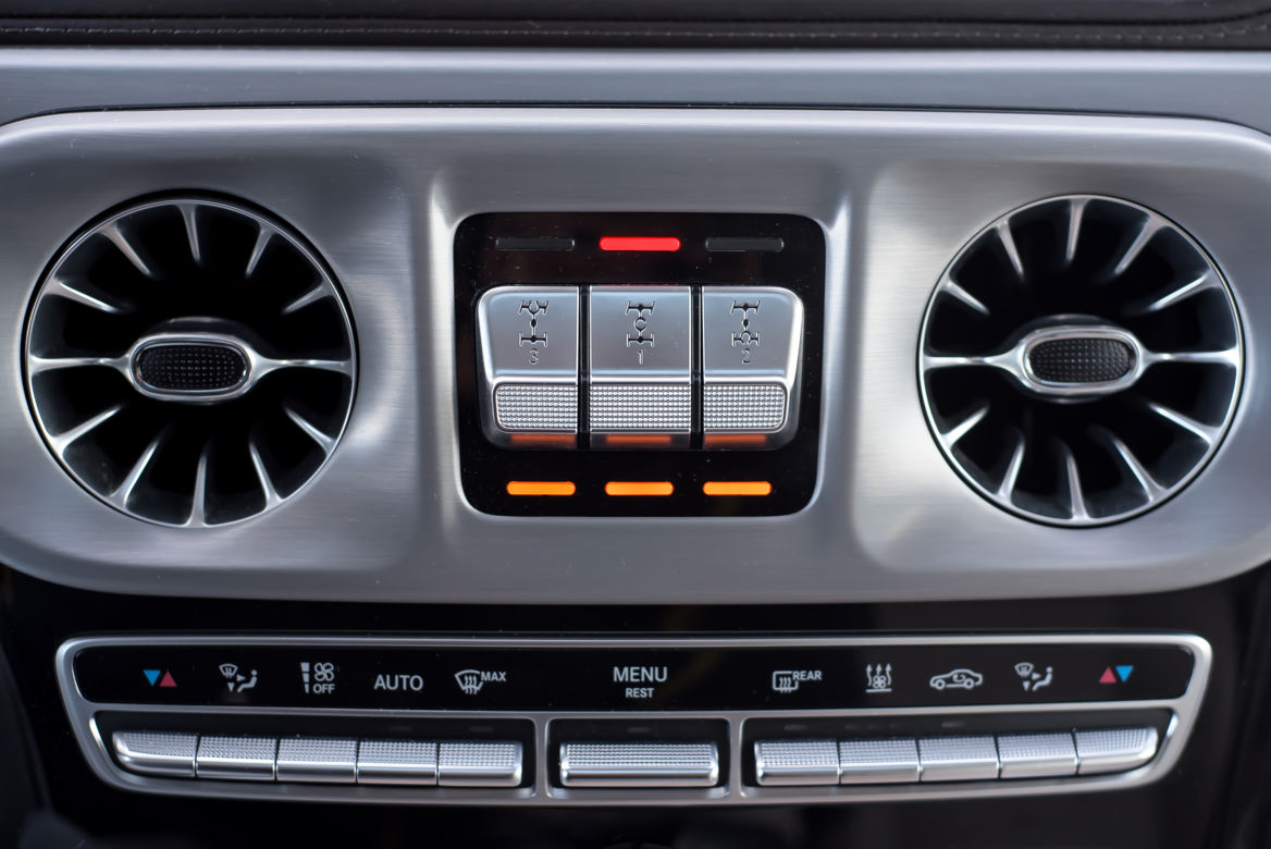 Mercedes-Benz G500 4Matic 9G-Tronic