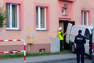 Cztery ciała w mieszkaniu! Wśród zmarłych zaledwie 8-dniowe dziecko