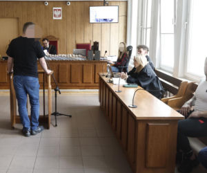 „Zamówili dwie butelki wódki i lemoniadę”. Kelner ujawnia, co działo się przed tragedią na Trasie Łazienkowskiej