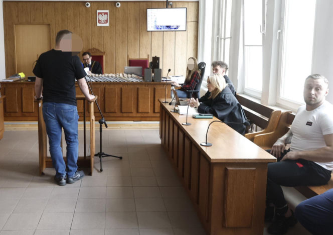 „Zamówili dwie butelki wódki i lemoniadę”. Kelner ujawnia, co działo się przed tragedią na Trasie Łazienkowskiej