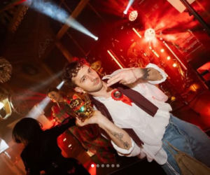 30 lat, oscypek i gwiazdy w ludowych strojach! Kwiatkowski urządził imprezę, której nie da się zapomnieć