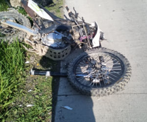 Młody motocyklista zderzył się z osobówką. Dramat pod Nowym Sączem