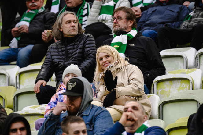 Lechia Gdańsk - Raków Częstochowa; Zdjęcia kibiców z meczu 30. kolejki PKO BP Ekstraklasy
