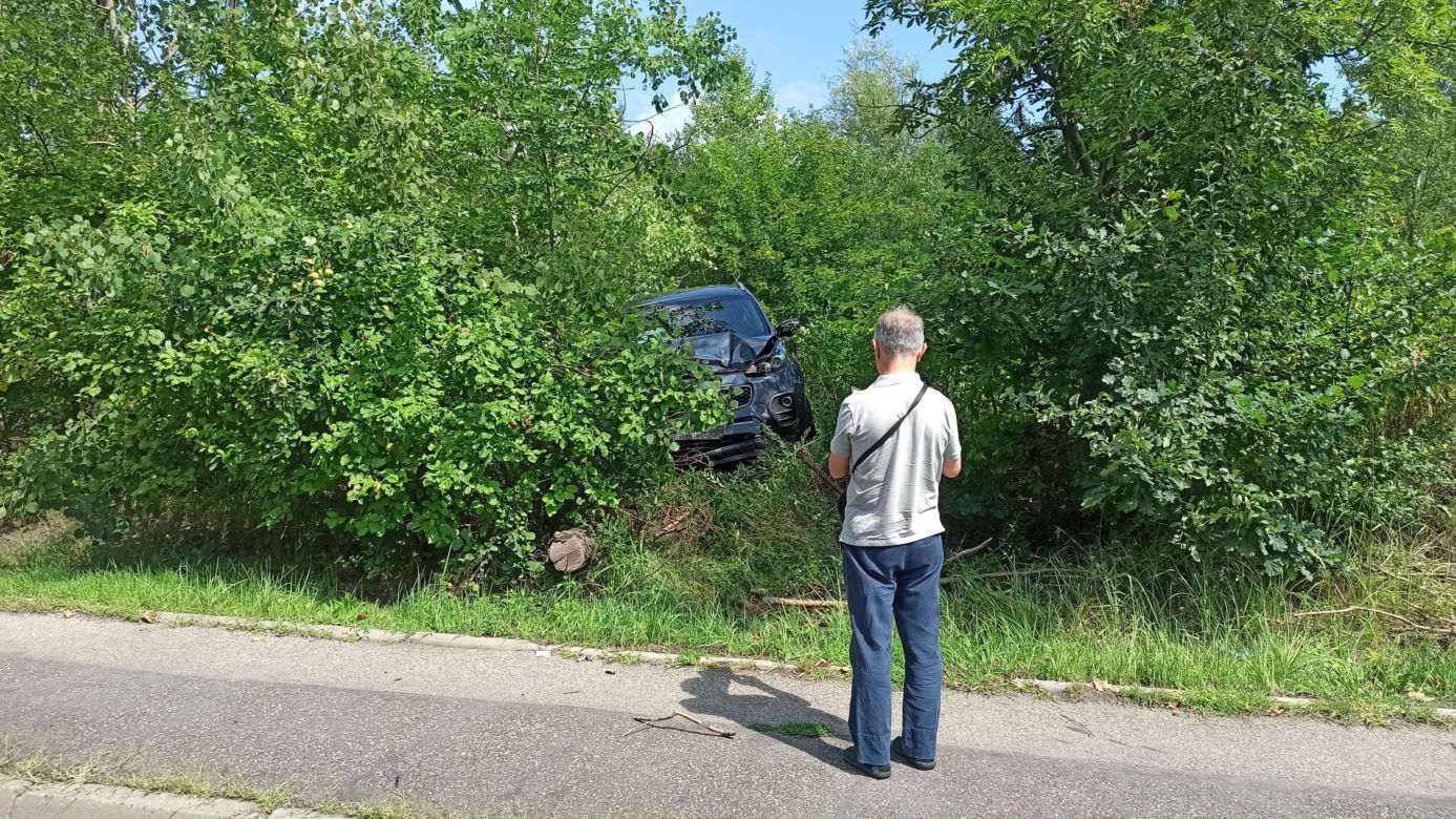 Wypadek autobusu w Katowicach. Zderzył się z samochodem osobowym