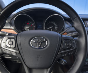 Toyota Avensis 2.0 Valvematic 152 KM 6MT Premium
