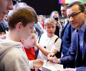 Premier Morawiecki na targach w Katowicach
