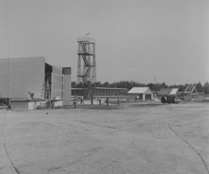 Budowa pawilonów wystawowych obok stadionu, 1973 rok