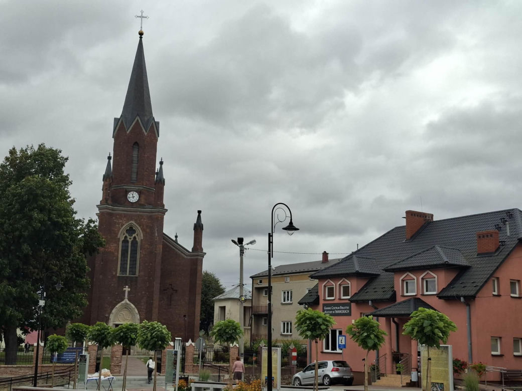 Iwaniska - Świętokrzyskie