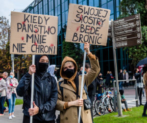 Strajk Kobiet: Protest w Gdańsku! Policja użyła gazu. 4 osoby zatrzymane [ZDJĘCIA]