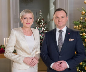 Świąteczne kreacje Agaty Dudy