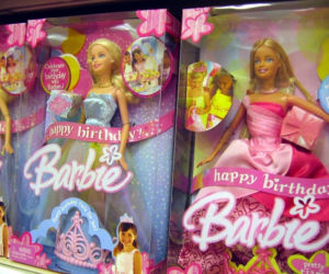 Lalka Barbie obchodzi 60 urodziny! Jak zmieniała się przez lata? 