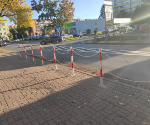 Słupki na ul. Czachowskiego