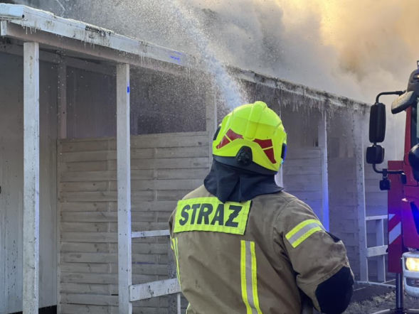 Pożar domków letniskowych w Pogorzelicy