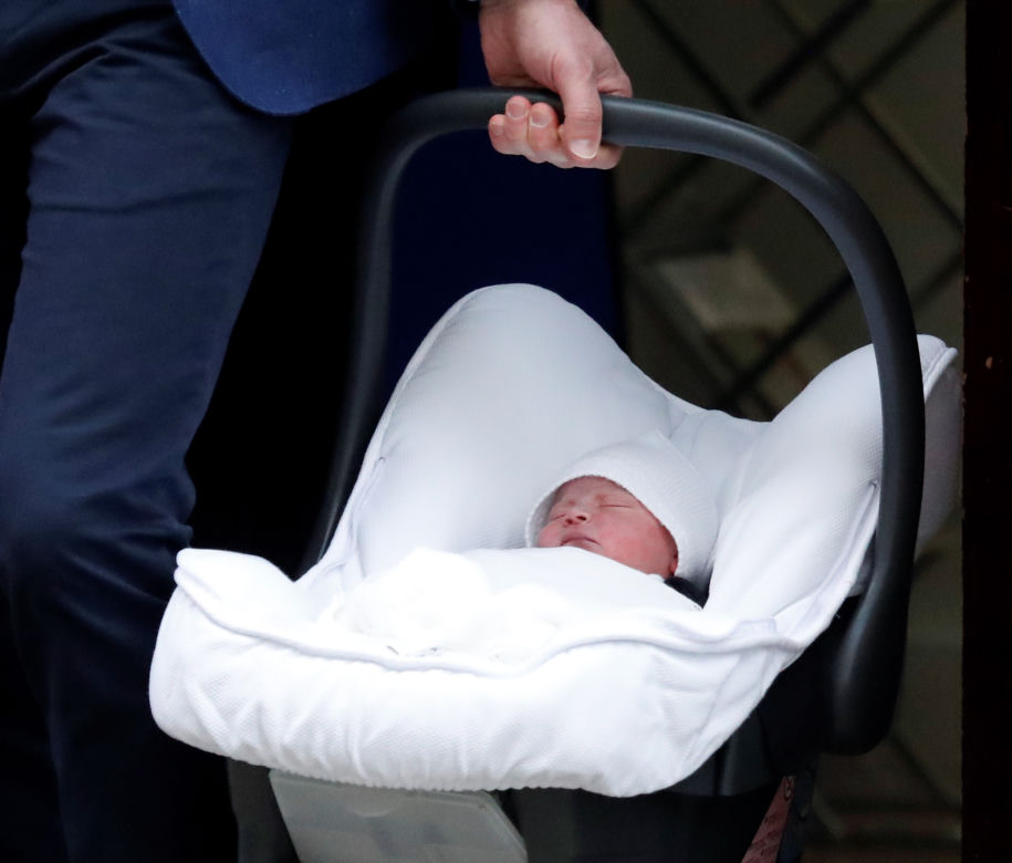 Kate Middleton pokazała trzecie royal baby 
