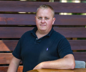 Wiktor z Rolnik szuka żony 13. Gdy zdejmuje mundur, zajmuje się czymś zupełnie innym