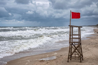 Sinice Łazy. Czy w Łazach można się kąpać 28.07? Flaga, warunki pogodowe
