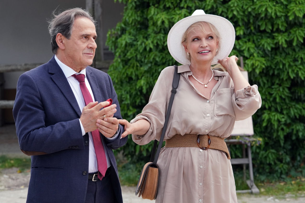 Barwy szczęścia odc. 2734: Małgorzata (Adrianna Biedrzyńska), Jerzy (Bronisław Wrocławski) 