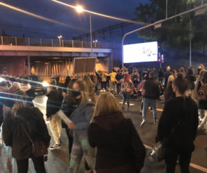 Protest kobiet w Katowicach! Karetka na sygnale jechała wprost na uczestników