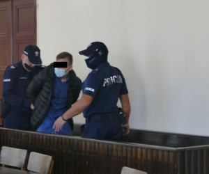 Schorowany emeryt wpakował fałszywego policjanta za kratki