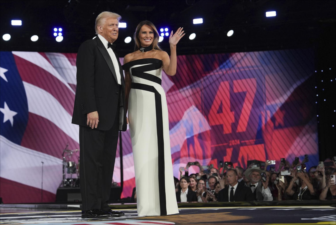 Pierwszy taniec pierwszej pary! Tak Donald Trump i Melania świętowali zaprzysiężenie