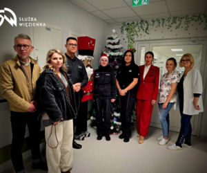 Więźniowie uszyli maskotki i poduszki dla małych pacjentów Szpitala Miejskiego w Siedlcach