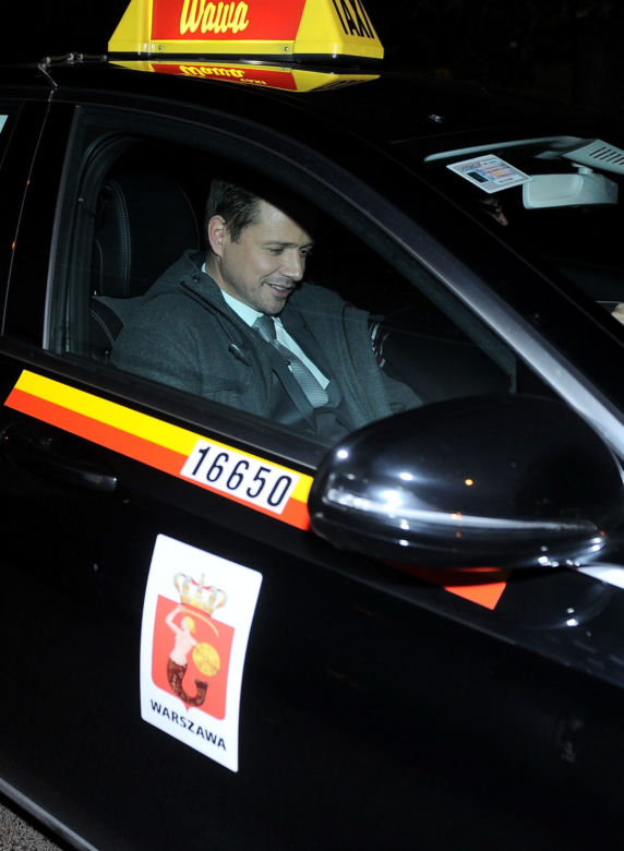 Czym jeździ Rafał Trzaskowski