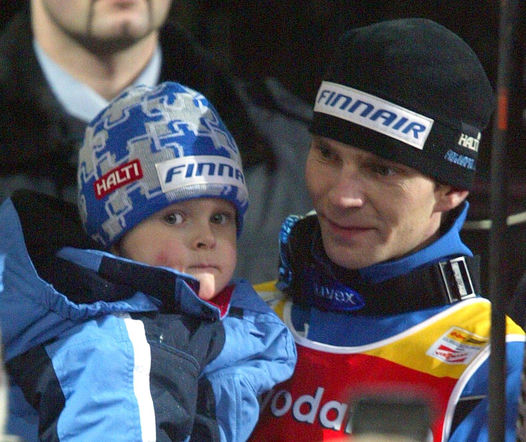 Nagle gruchnęły wieści o synu legendarnego rywala Adama Małysza! Grzechy ojców się mszczą