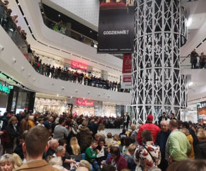 Dzikie tłumy w Galerii Libero. Centrum handlowe świętowało urodziny. Była też loteria 