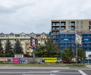 Budowa bloku przy ul. Sangera 1 w Warszawie