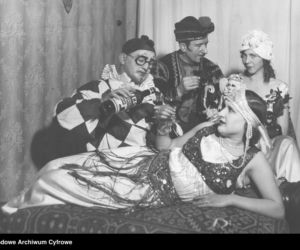 Sylwester w Warszawie sprzed lat. Tak stolica witała dawniej Nowy Rok