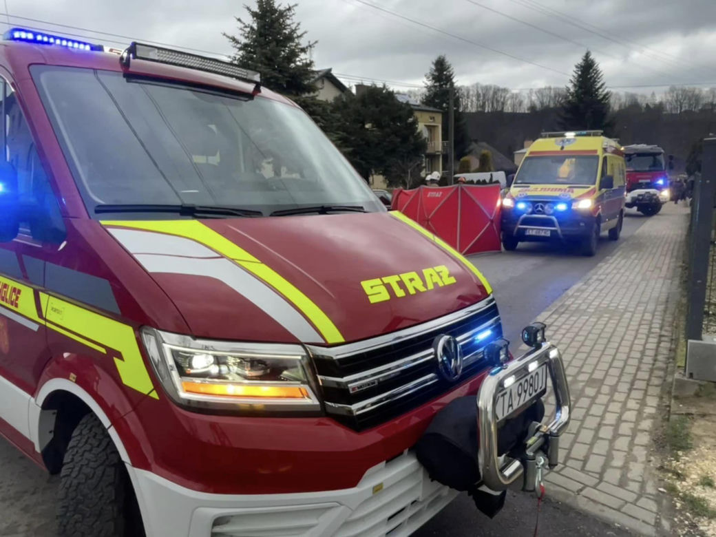Ryglice. Nie żyje 66-latek potrącony przez samochód. W aucie nikogo nie było
