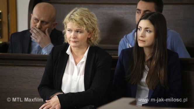 M jak miłość odc. 1045. Marta (Dominika Ostałowska), Zuza (Adrianna Chlebicka)
