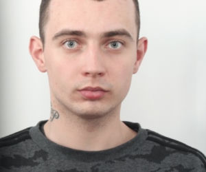 Uważajcie na tych mężczyzn! Są poszukiwani listami gończymi przez bydgoską policję! [GALERIA]