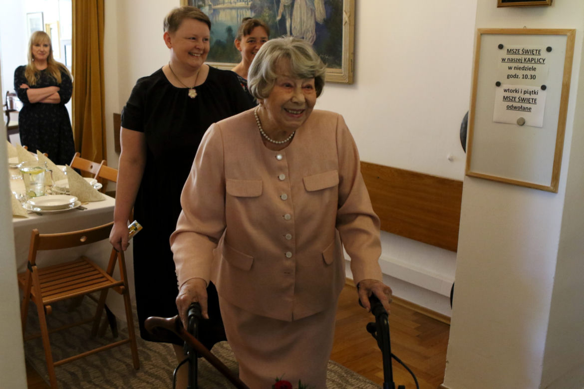 Zofia Kucówna szampańskie urodziny w Domu Artystów Weteranów Scen Polskich w Skolimowie