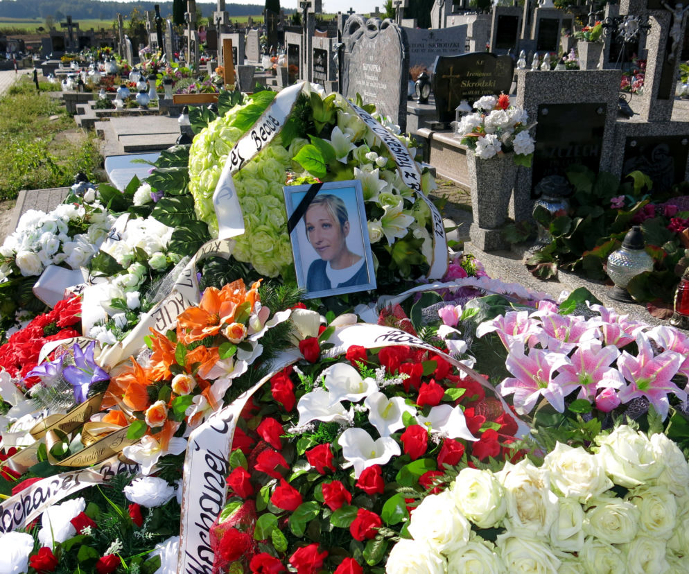 Tak wygląda grób zamordowanej Beaty. Ten widok ściska serce