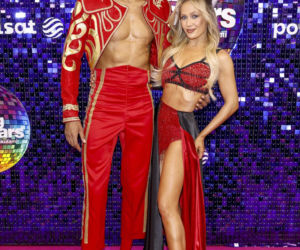 Gamou Fall przekazał bolero na aukcję charytatywną