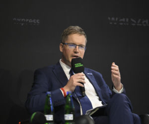 Scena Biała Przewaga powietrzna w nowoczesnym konflikcie. Od koncepcji użycia, przez zakup do misji lotniczych. Jak optymalnie odpowiedzieć na potrzeby polskich Sił Powietrznych?