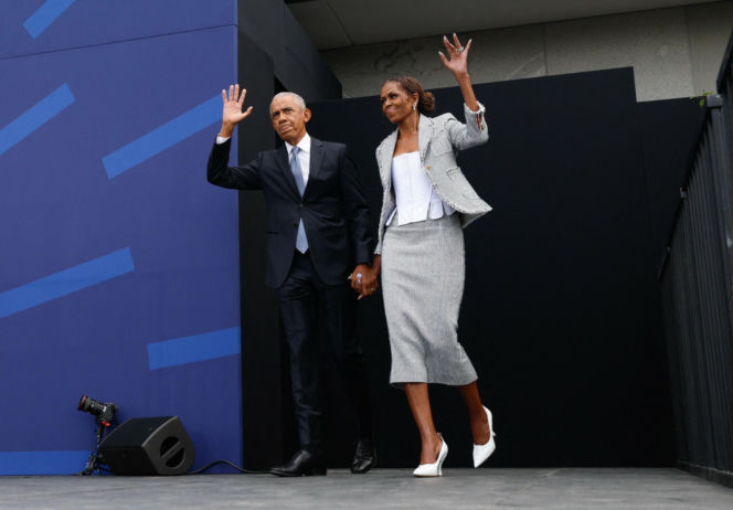 Michelle Obama nie wygląda na 62 lata