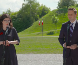 Brifing prasowy Rafała Trzaskowskiego z Aleksandrą Dulkiewicz