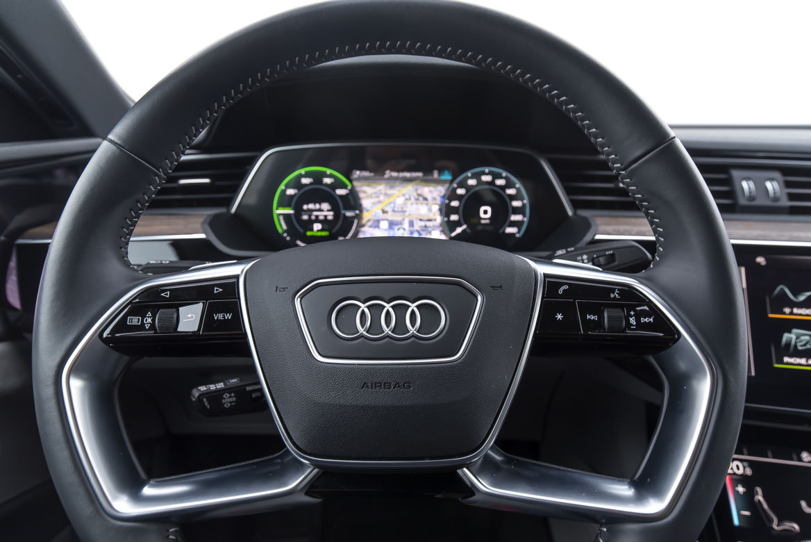Audi e-tron Sportback S Line 55 quattro 