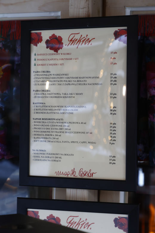 Drożyzna na Jarmarku Bożonarodzeniowym. Za kubek barszczu trzeba zapłacić nawet 20 złotych!