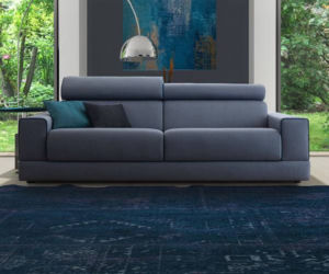 Ciemna sofa