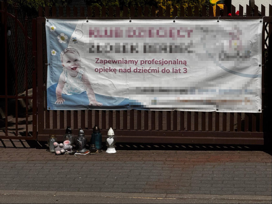 Misie i morze zniczy pod zamkniętym klubem. Ząbki nie mogą otrząsnąć się po śmierci 2-latka