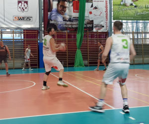 III liga koszykówki  AZS UWM Olsztyn - SKS Wilki Ełk