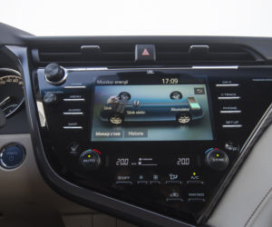 Toyota Camry 2.5 Hybrid Dynamic Force 218 KM e-CVT Executive
